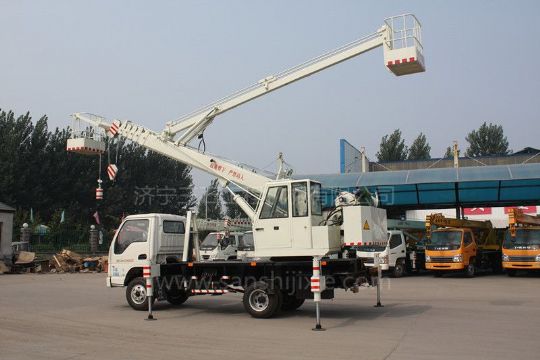 點擊查看詳細信息<br>標題：高空作業(yè)車 閱讀次數(shù)：2520