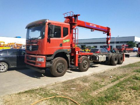 點擊查看詳細信息<br>標題：12噸前四后八隨車吊 閱讀次數(shù)：1574