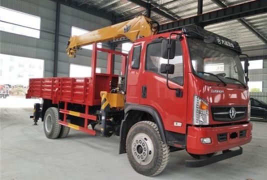 點(diǎn)擊查看詳細(xì)信息<br>標(biāo)題：5噸大運(yùn)隨車吊 閱讀次數(shù)：1406