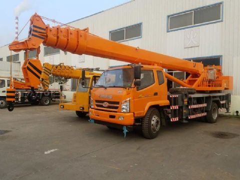 點擊查看詳細(xì)信息<br>標(biāo)題：16噸唐駿汽車吊 閱讀次數(shù)：1549
